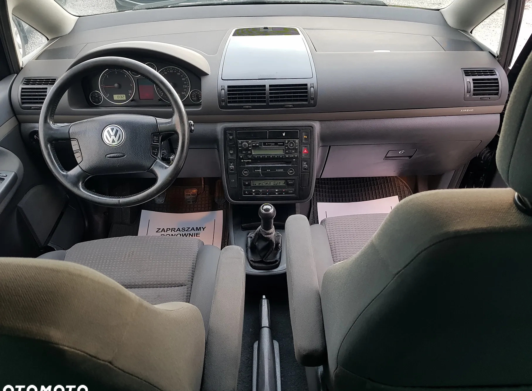 Volkswagen Sharan cena 13800 przebieg: 298000, rok produkcji 2003 z Chrzanów małe 79
